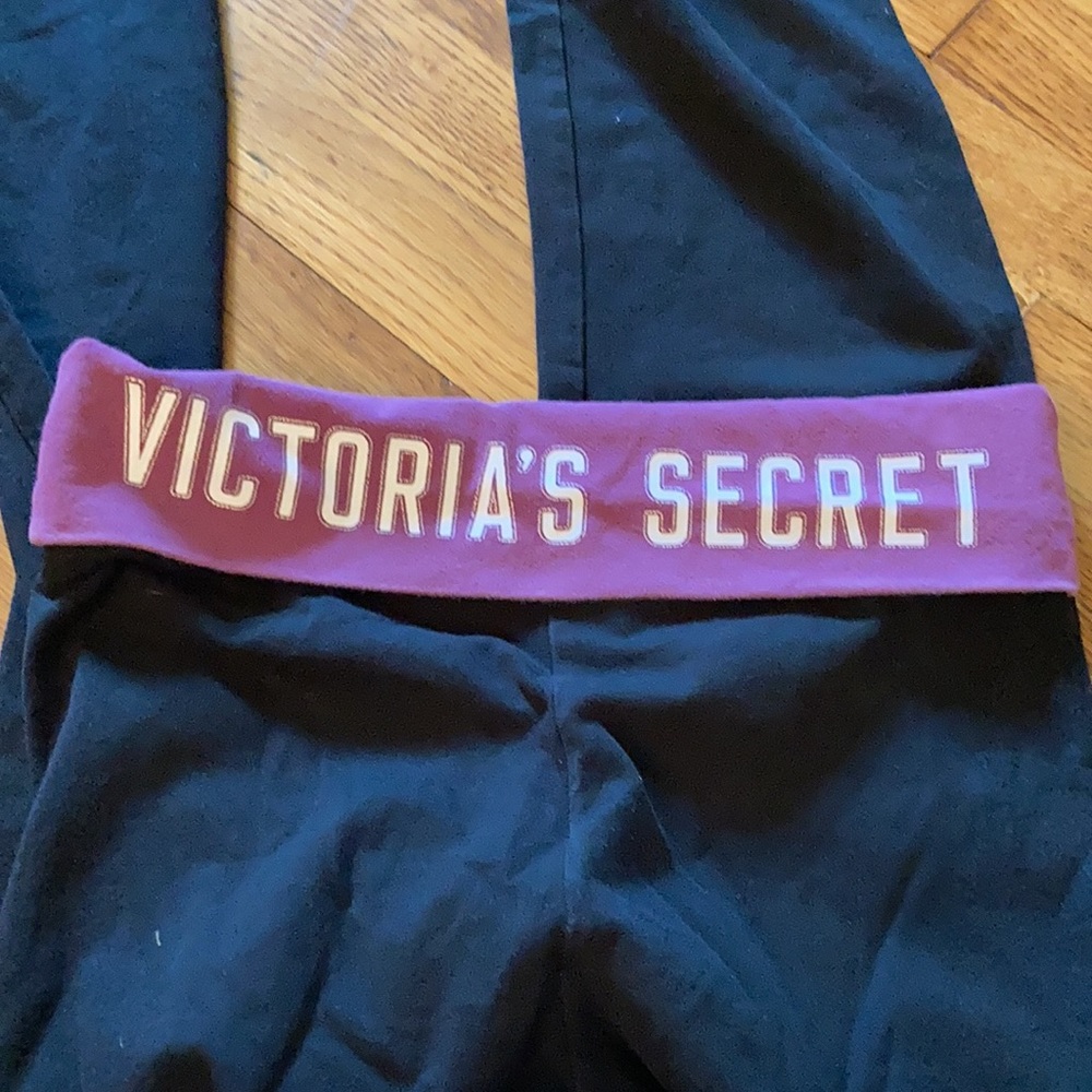 Victoria Secret exercise pants size small, black